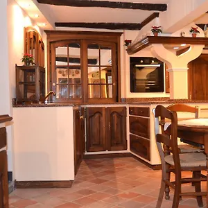 Cuor Di Borgo Apartment